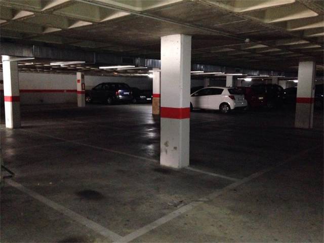 Garaje en Alquiler en Calle Jaraba, 14 en Estación - Los Manantiales