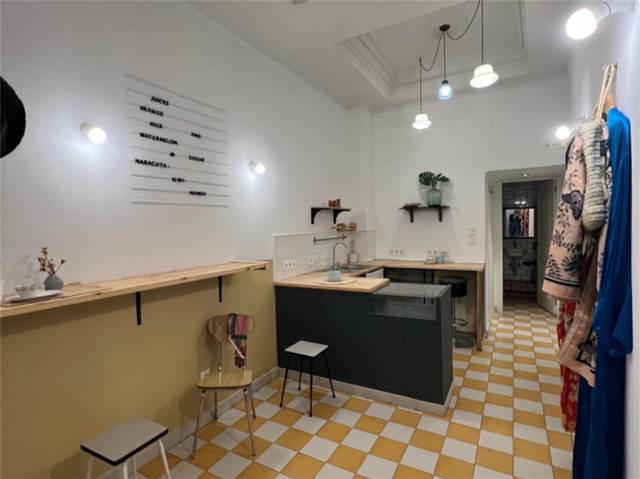 Local comercial en Venta en Harategi Zahar Kalea, 10 en Casco Viejo