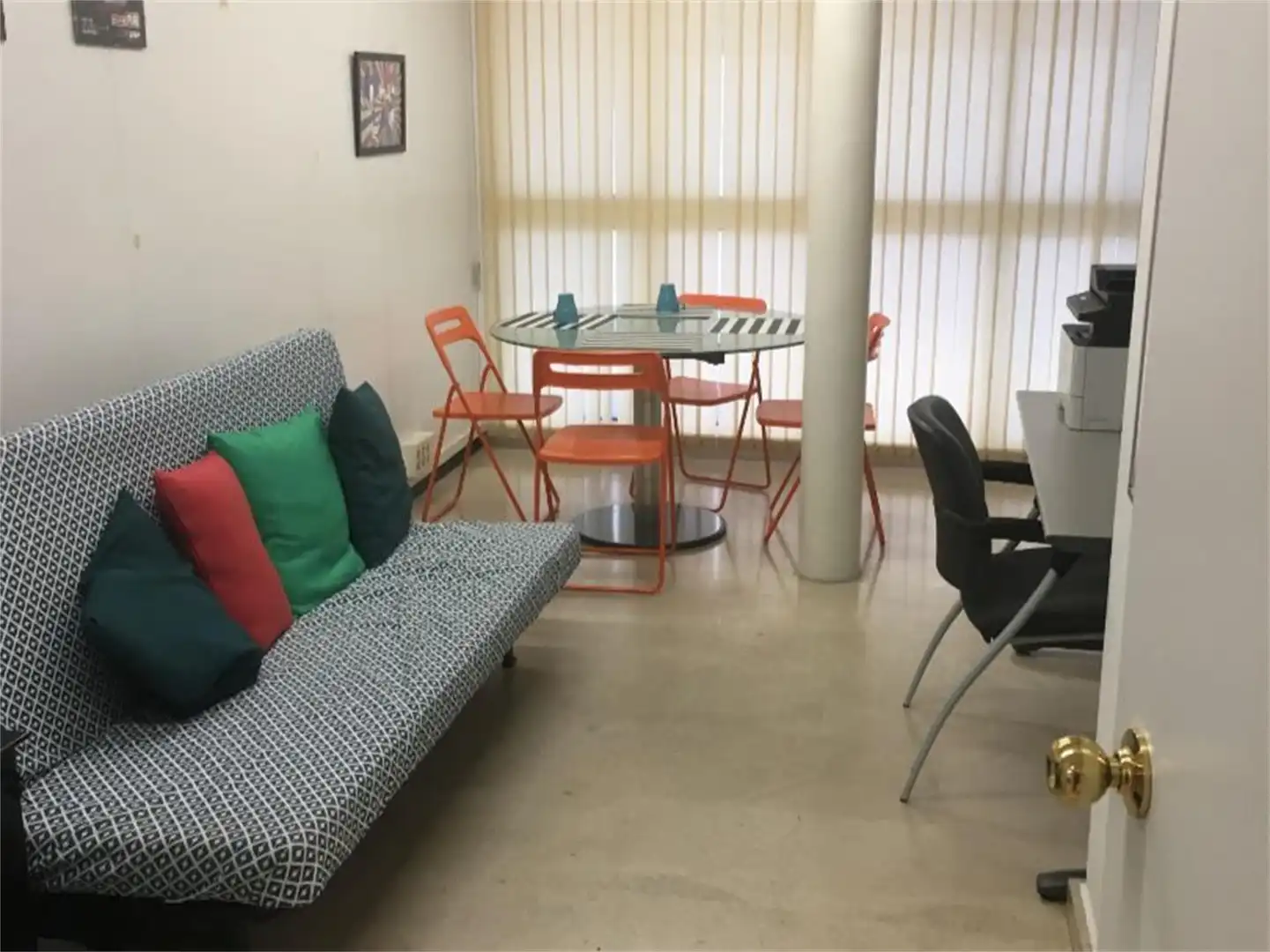 Wohnzimmer von Büro zum Verkauf in Barcelona