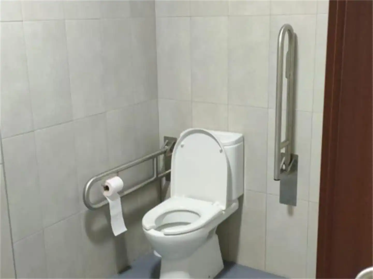Oficina de alquiler en Calle San Atilano, 7, Casco Antiguo Baño de Oficina de alquiler en Zamora Capital