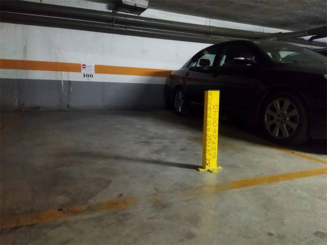 Garaje en Venta en Calle Kandinsky, 2 en El Tejar - Hacienda Bizcochero