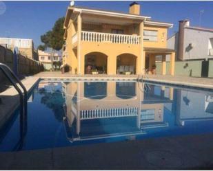 Swimming pool of House or chalet for sale in Castellón de la Plana / Castelló de la Plana  with Air Conditioner, Terrace and Swimming Pool