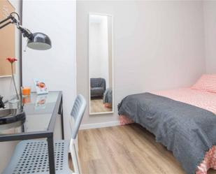 Attic to share in Carrer del Comte D'altea, 52, L'Eixample