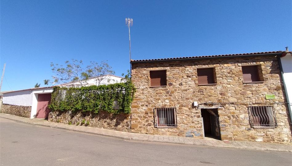 Casa adosada en venda a Calle Ramón y Cajal, 54, Alcoba, Ciudad Real - imatge 1 Foto 1 de Casa adosada en venda a Calle Ramón y Cajal, 54, Alcoba, Ciudad Real
