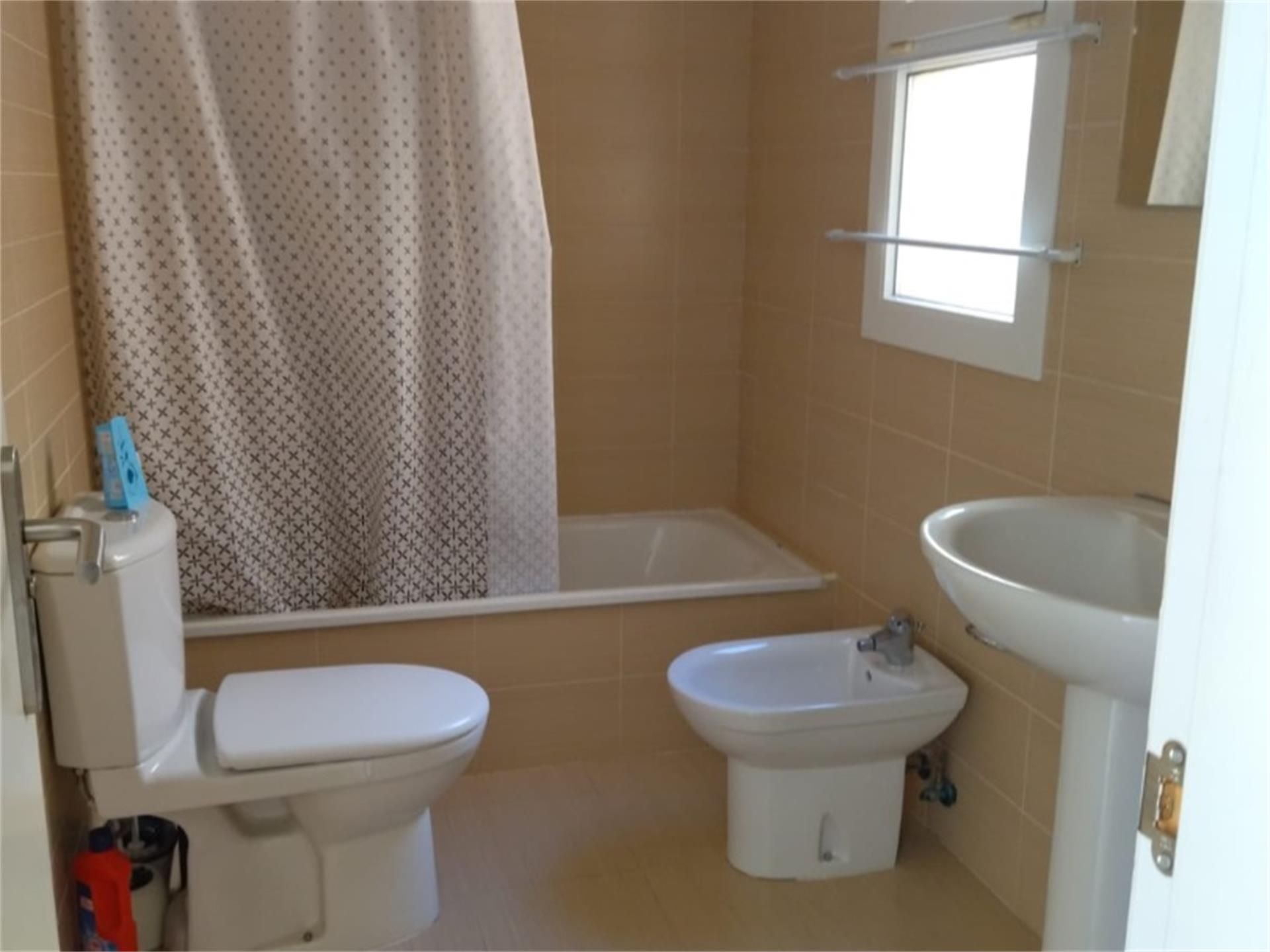 Bathroom of Flat to rent in El Ejido  with Air Conditioner, Terrace and Swimming Pool
