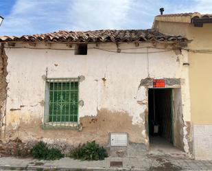 Vista exterior de Casa adosada en venda en Valdepiélagos