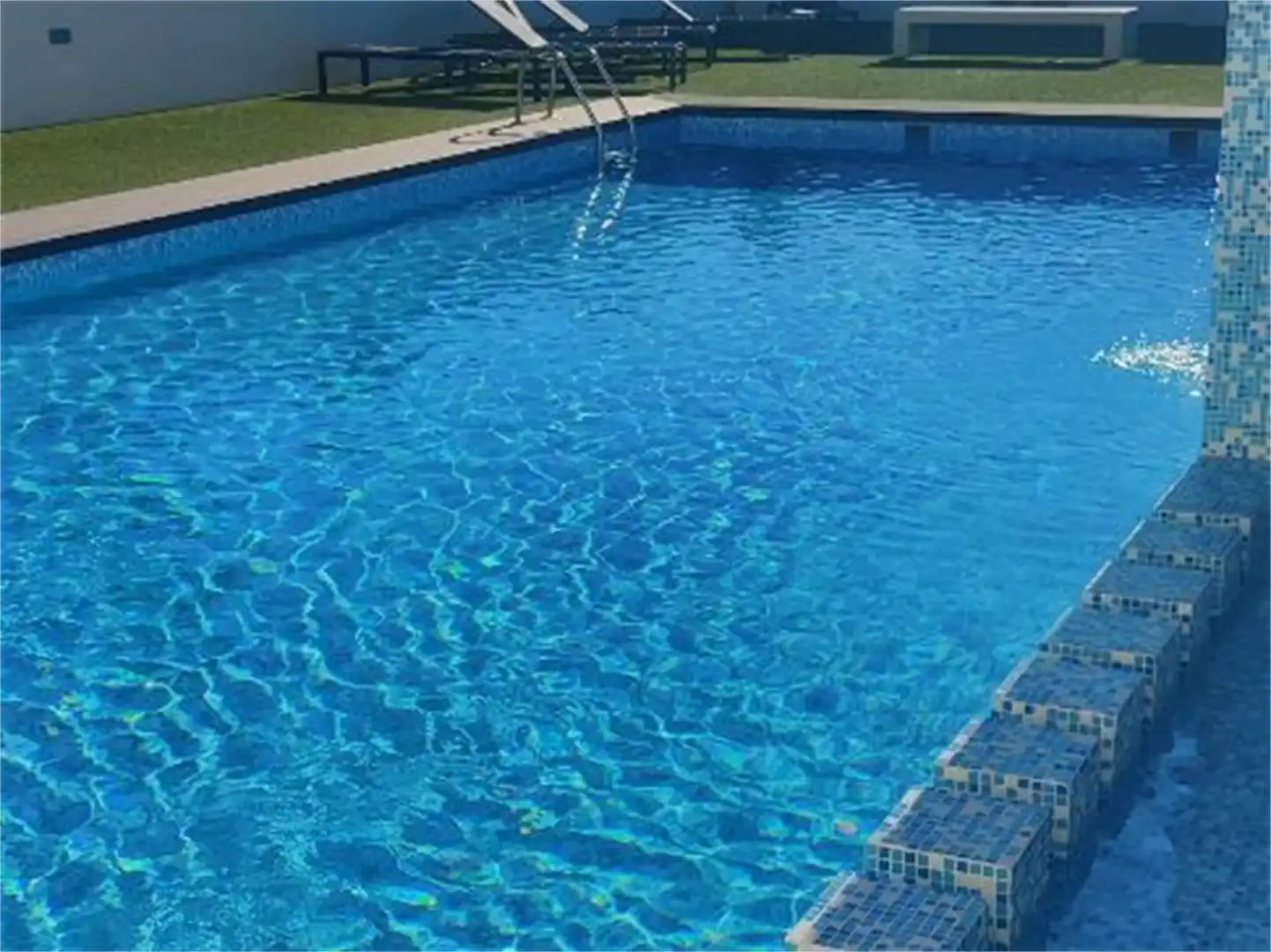 Casa o xalet en venda a Carrer Pegàs, 11, L'Albir Piscina de Casa o xalet en venda en L'Alfàs del Pi amb Aire condicionat, Calefacció i Jardí privat