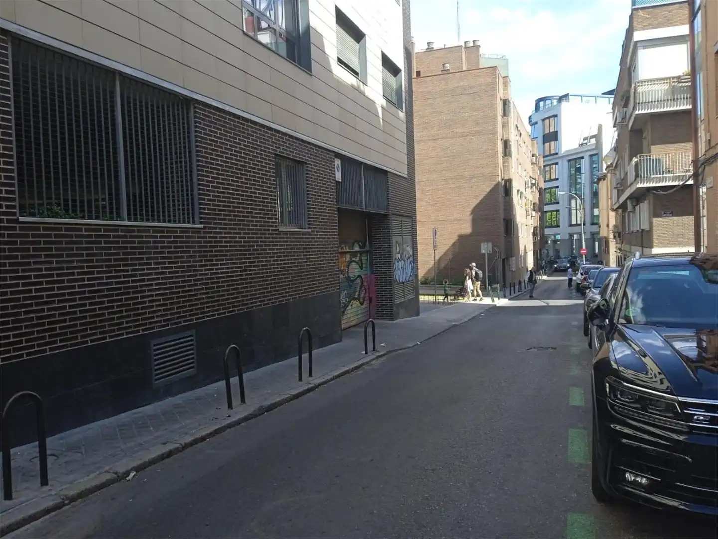 Exterior view of Garage for sale in Madrid
