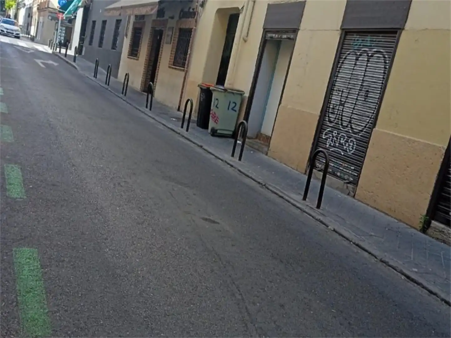 Exterior view of Garage for sale in Madrid