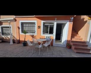 Exterior view of Apartment for sale in Cuevas del Almanzora  with Air Conditioner