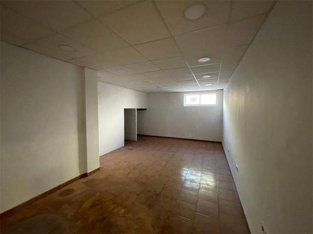 Local comercial en Alquiler en Calle Cristobal Colon, 4 en Lecrín