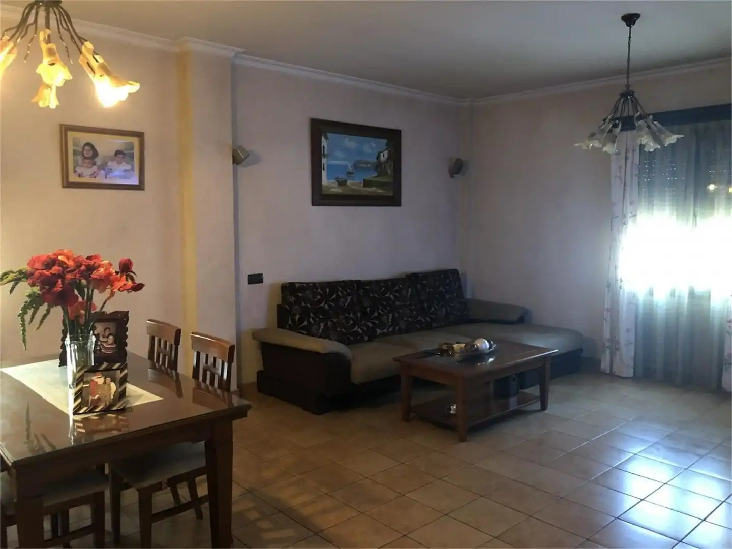 Casa adosada en venta en Calle Carlos Cano, 20, Gibraleón Sala de estar de Casa adosada en venta en Gibraleón con Aire acondicionado y Terraza