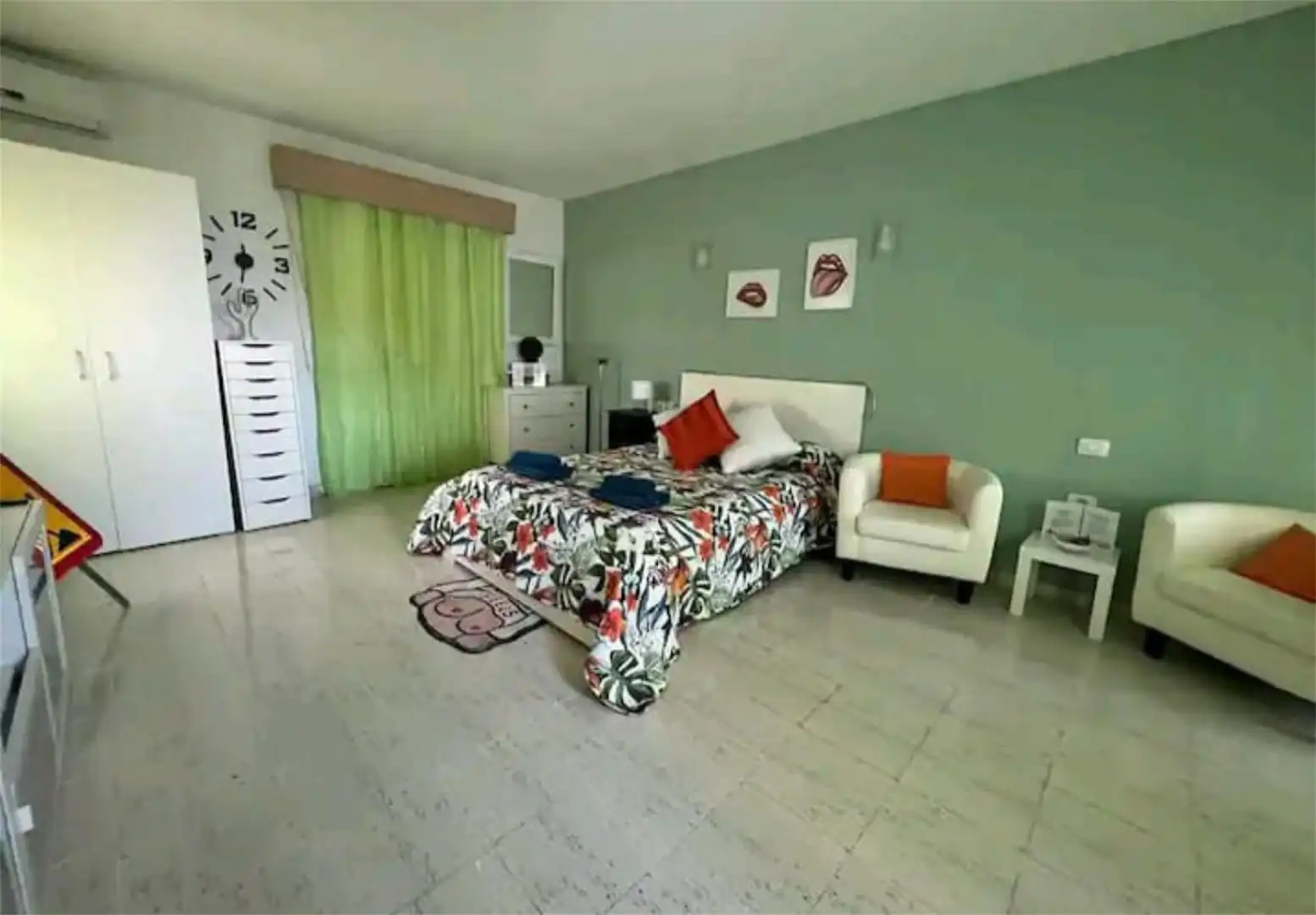 Room in Calle Ramón Matías, 37, Cuesta de la Villa Bedroom of Detached homes for share in Santa Úrsula with Air Conditioner, Private garden and Terrace