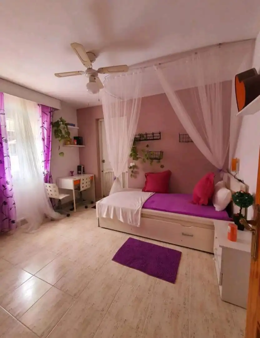 Room in Calle Ramón Matías, 37, Cuesta de la Villa Bedroom of Detached homes for share in Santa Úrsula with Air Conditioner, Private garden and Terrace