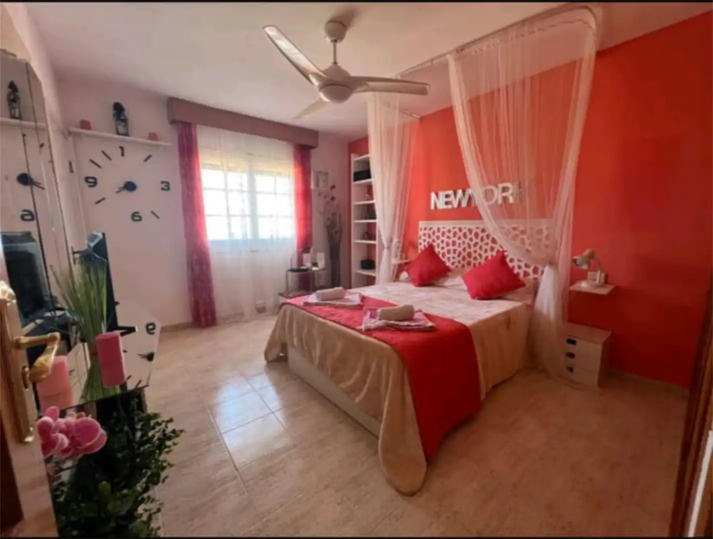 Room in Calle Ramón Matías, 37, Cuesta de la Villa Bedroom of Detached homes for share in Santa Úrsula with Air Conditioner, Private garden and Terrace