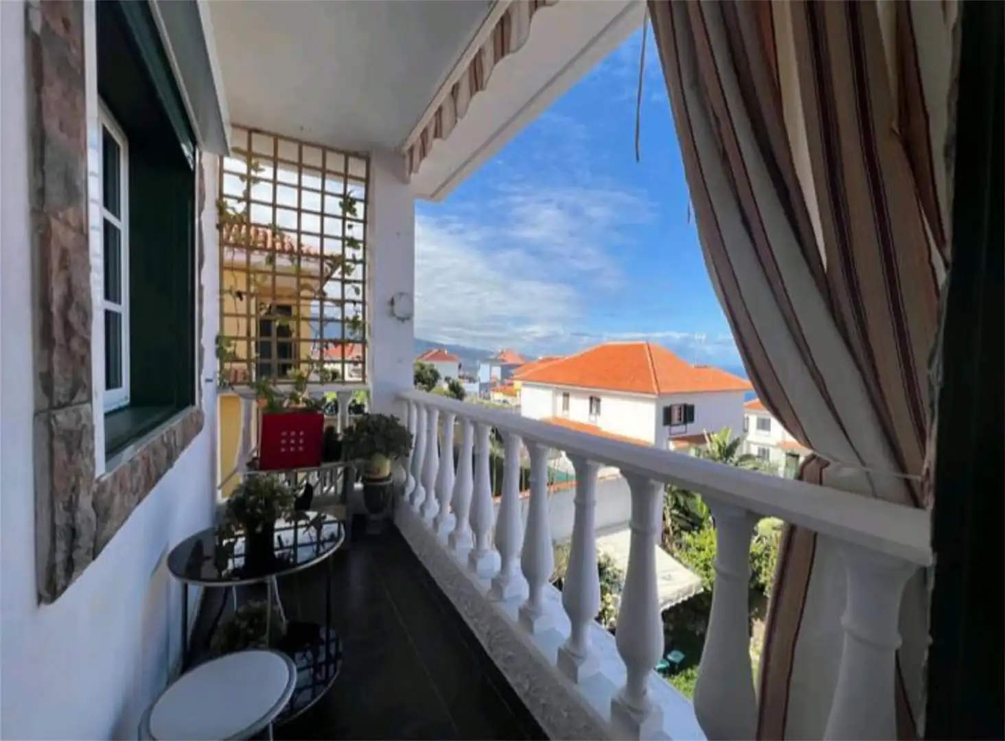 Room in Calle Ramón Matías, 37, Cuesta de la Villa Balcony of Detached homes for share in Santa Úrsula with Air Conditioner, Private garden and Terrace