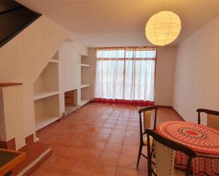 Living room of Flat for sale in San Román de los Montes