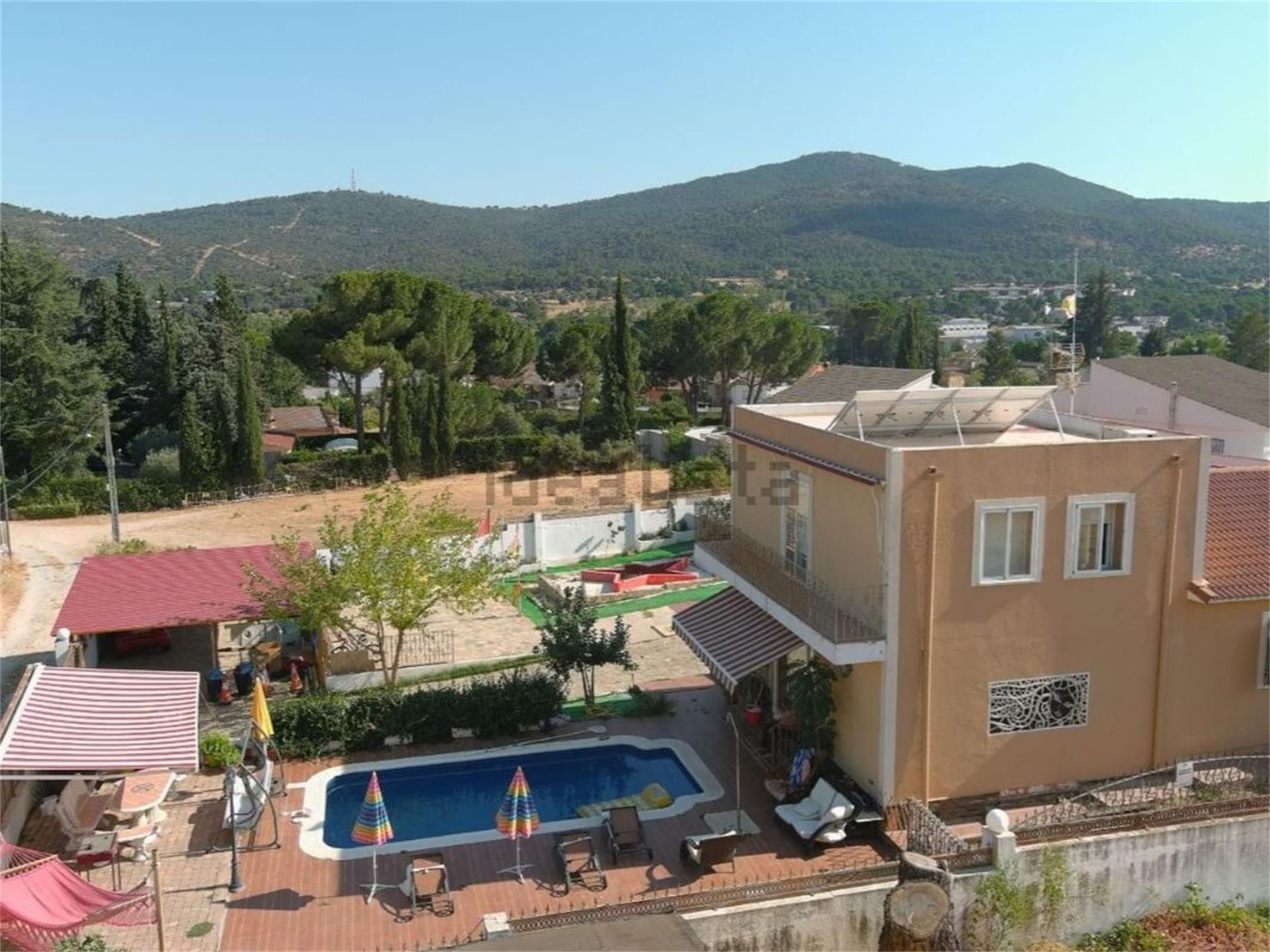 Piscina de Casa o chalet en venta en Pelayos de la Presa con Aire acondicionado, Terraza y Piscina