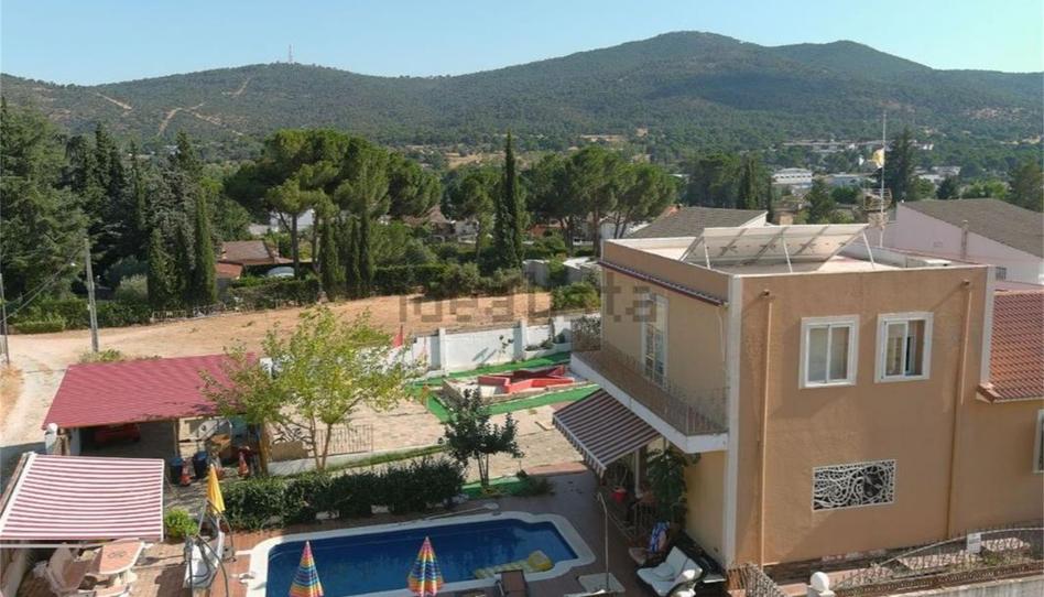 Casa o chalet en venta en Calle de Los Lanchares, 11, Pelayos de la Presa, Madrid - imagen 1 Foto 1 de Casa o chalet en venta en Calle de Los Lanchares, 11, Pelayos de la Presa, Madrid