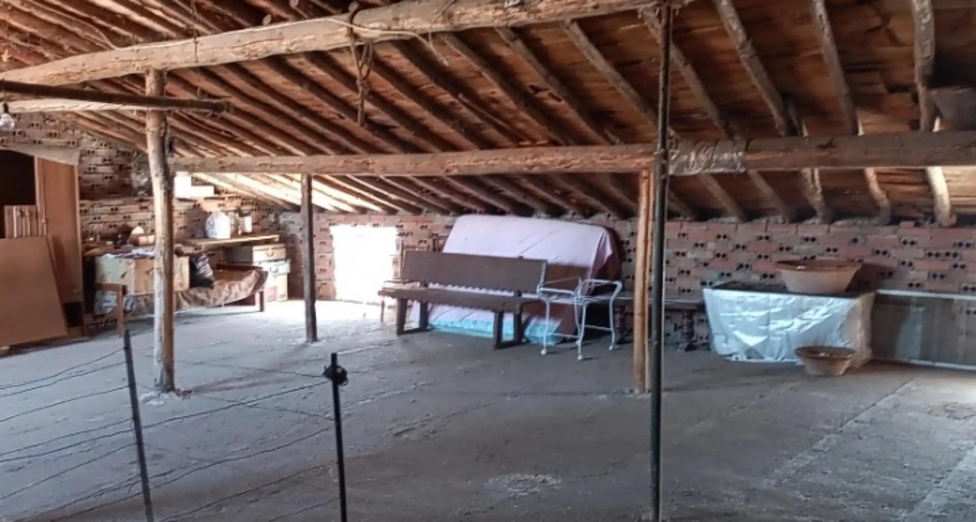 Casa adosada en venta en Calle Cava, 6, Santiago de la Puebla Casa adosada en venta en Santiago de la Puebla con Calefacción, Trastero y Amueblado