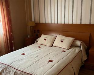 Dormitori de Pis en venda en Palencia Capital amb Terrassa i Balcó