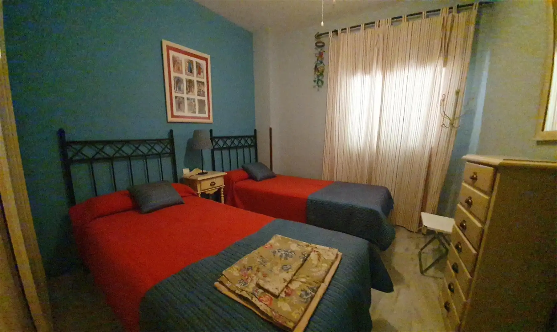 Habitación de Apartamento de alquiler en Rota con Aire acondicionado, Calefacción y Jardín privado