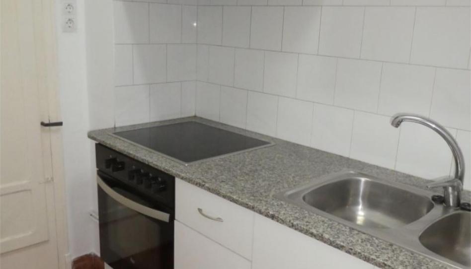 Photo 1 of Flat to rent in Carrer Mossèn Martí Roca, 21, El Racó - Sant Feliu del Racó, Barcelona