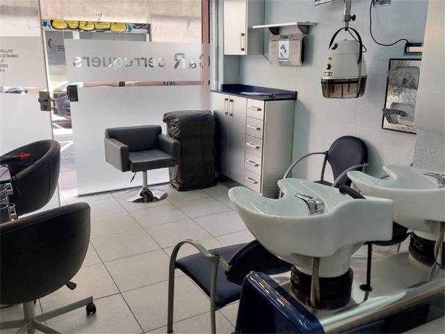 Local comercial en Alquiler en Carrer de Santa Caterina, 11 en Sants