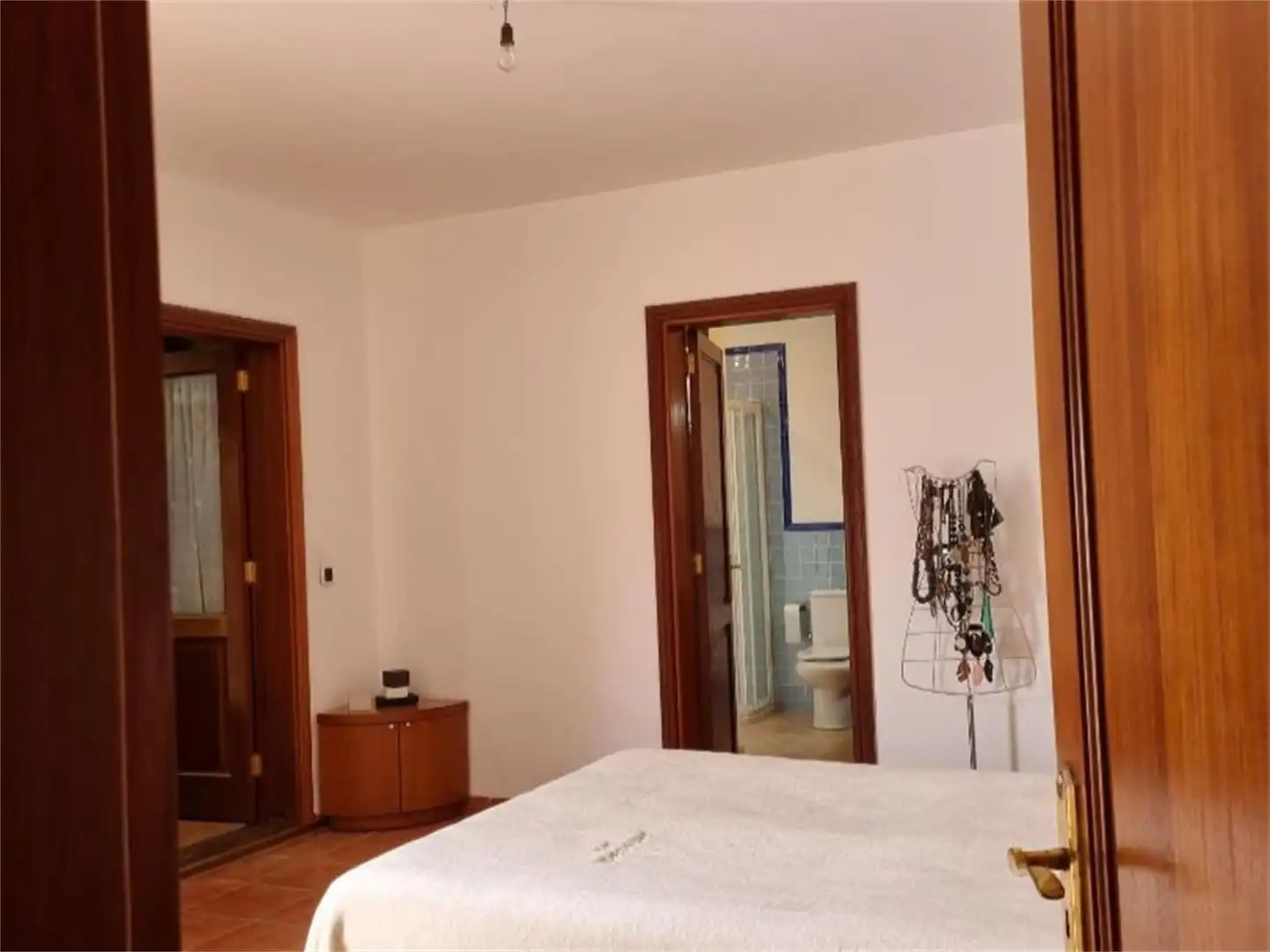 Casa o xalet en venda a Calle Noruega, 19, Playa Blanca Dormitori de Casa o xalet en venda en Yaiza amb Terrassa, Piscina i Balcó