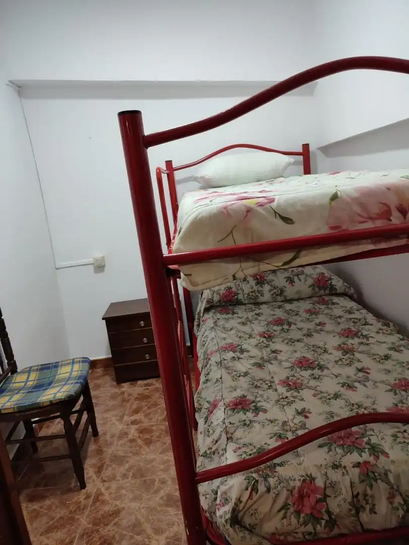 Casa adosada de alquiler en Calle del Sobradillo, 7, Villarejo del Valle Habitación de Casa adosada de alquiler en Villarejo del Valle con Amueblado