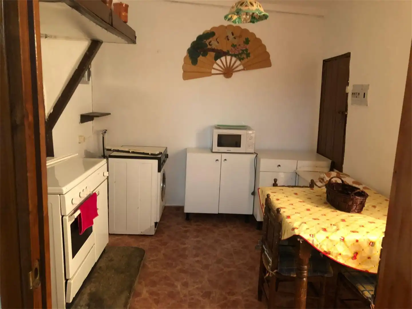 Casa adosada de alquiler en Calle del Sobradillo, 7, Villarejo del Valle Cocina de Casa adosada de alquiler en Villarejo del Valle con Amueblado