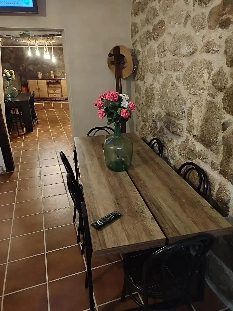 Casa adosada de alquiler en Calle del Sobradillo, 7, Villarejo del Valle Comedor de Casa adosada de alquiler en Villarejo del Valle con Amueblado