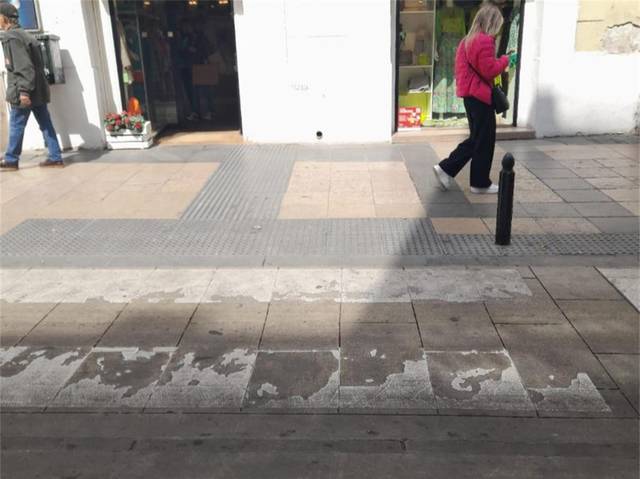 Local comercial en Alquiler en Calle de Don Jaime I, 23 en Alfonso