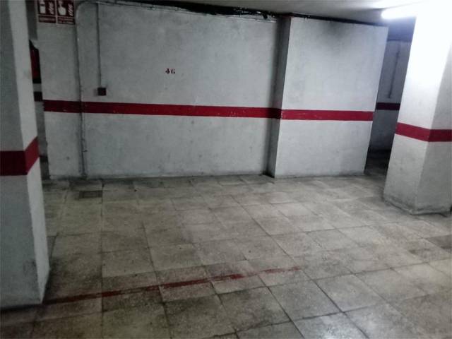 Garaje en Alquiler en Carrer de l'Olivera, 1 en Parque Geólogo José Royo Gómez