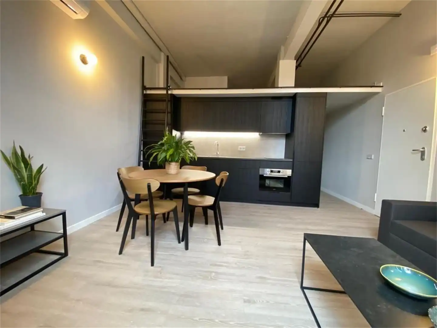 Flat for rent in Calle Neguilla, 4, Puerta del Ángel Kitchen of Flat for rent in Madrid Capital with Air Conditioner