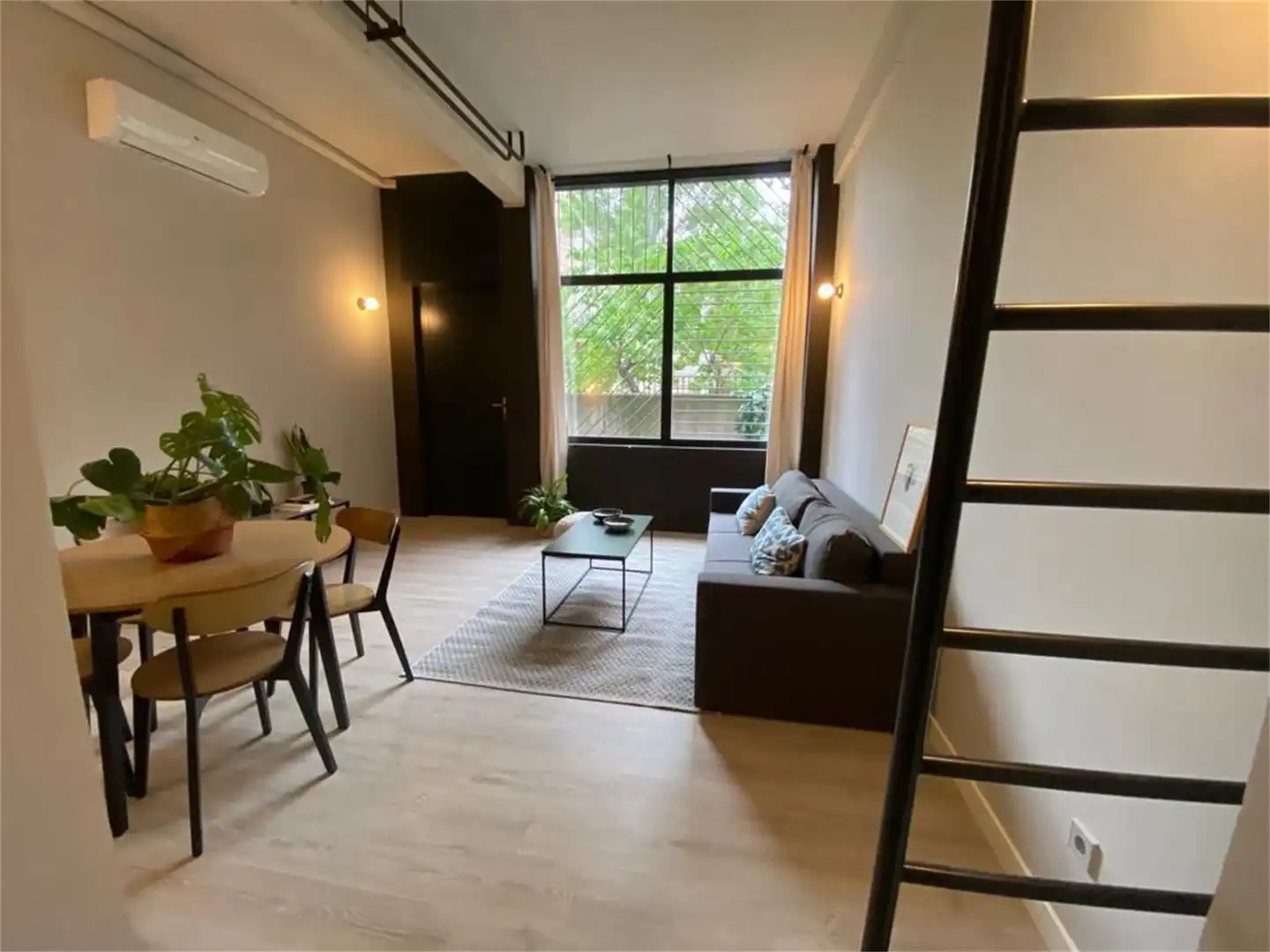 Flat for rent in Calle Neguilla, 4, Puerta del Ángel Living room of Flat for rent in Madrid Capital with Air Conditioner