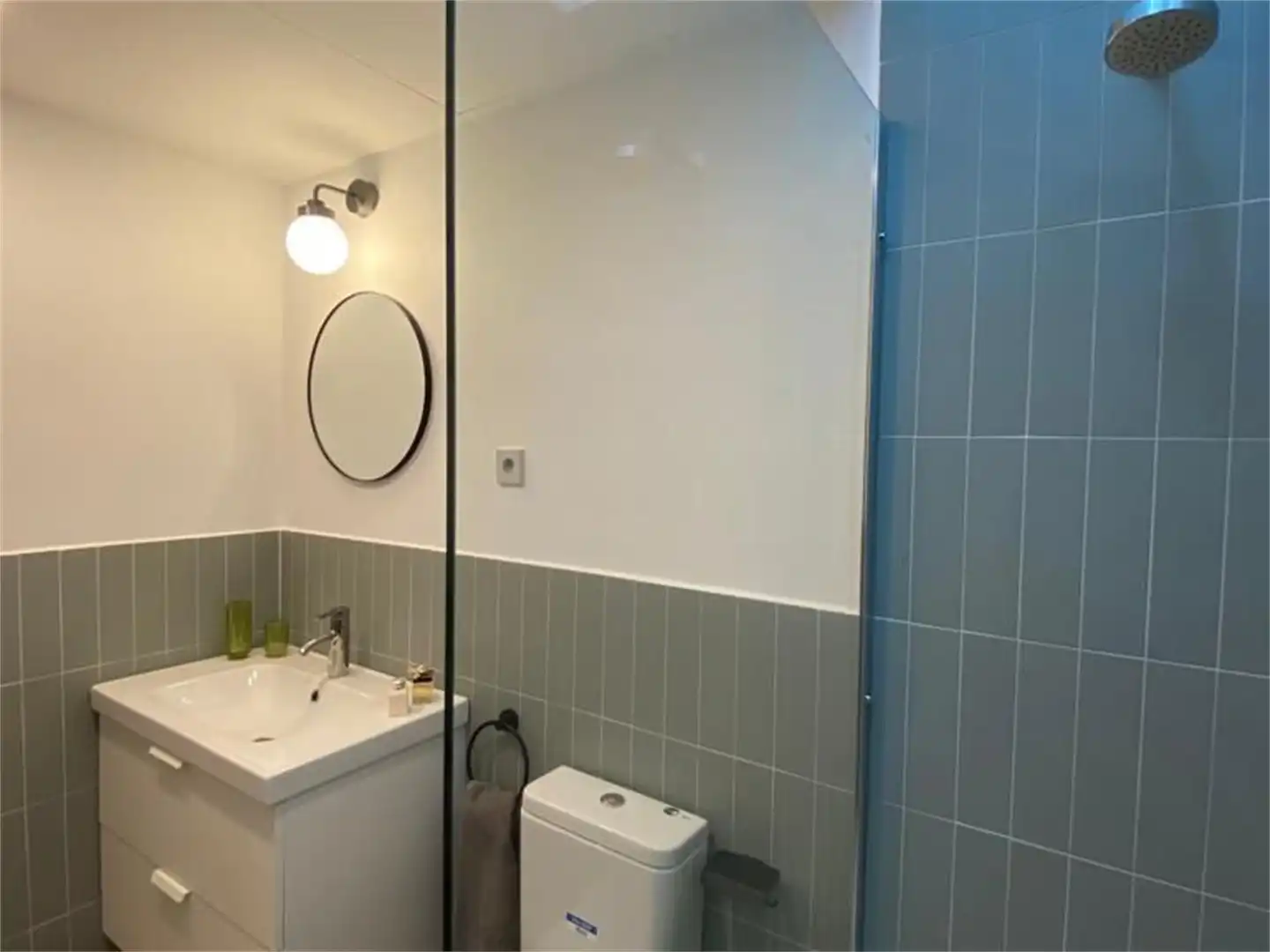 Flat for rent in Calle Neguilla, 4, Puerta del Ángel Bathroom of Flat for rent in Madrid Capital with Air Conditioner