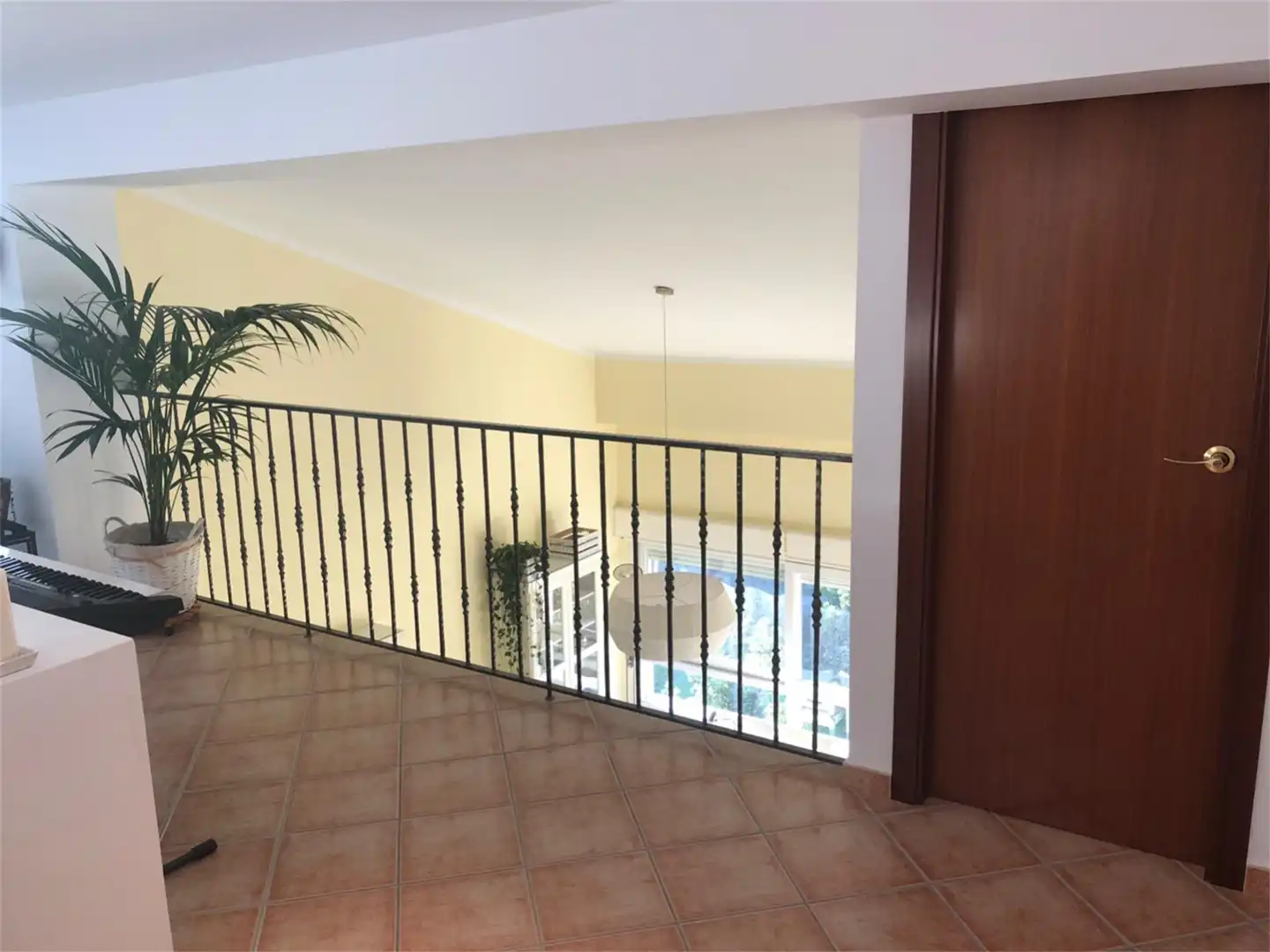 Piso en venta en Piera con Calefacción, Terraza y Parking comunitario