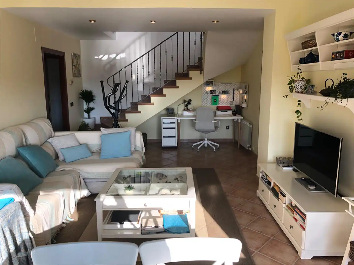 Sala de estar de Piso en venta en Piera con Calefacción, Terraza y Parking comunitario
