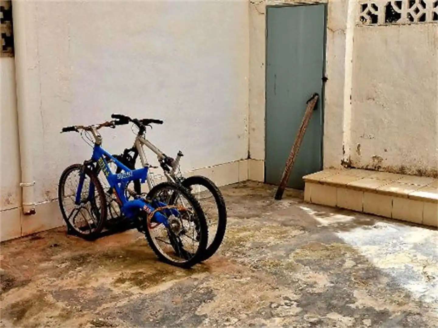 Parking of Flat for sale in Daimús  with Air Conditioner and Balcony