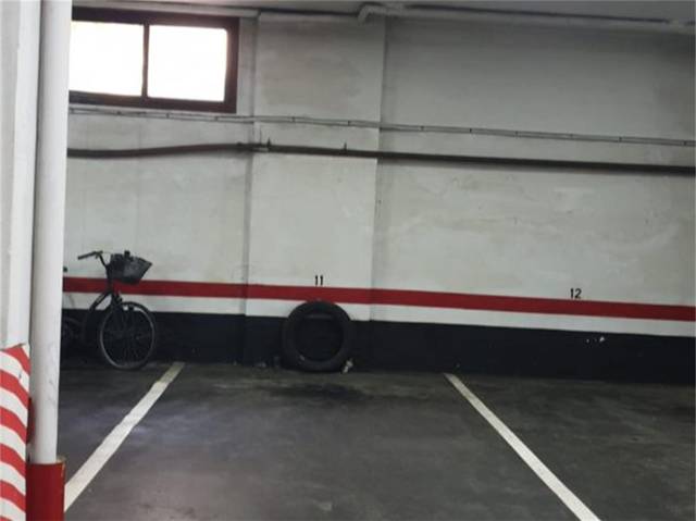 Garaje en Alquiler en Telletxe Kalea, 30 en Usategui