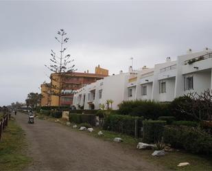 Vista exterior de Casa o xalet de lloguer en Rincón de la Victoria amb Terrassa