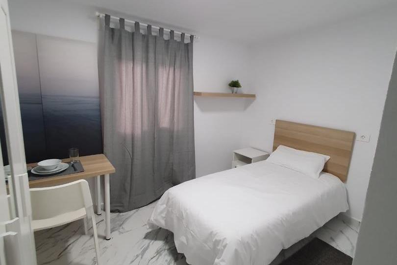 Flat to share in Calle Lastre, 17, Castillo del Romeral - Juan Grande, Las Palmas - image 1 Photo 1 of Flat to share in Calle Lastre, 17, Castillo del Romeral - Juan Grande, Las Palmas