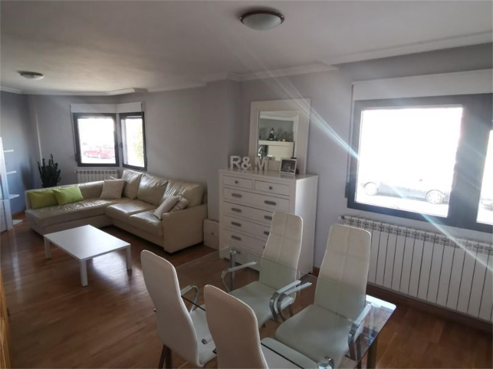 Living room of House or chalet to rent in  Albacete Capital  with Air Conditioner, Heating and Parquet flooring