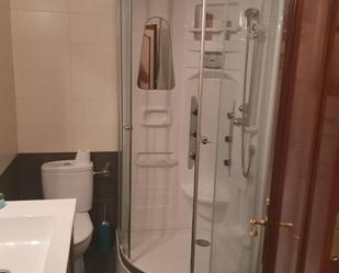 Bathroom of Flat to rent in Écija
