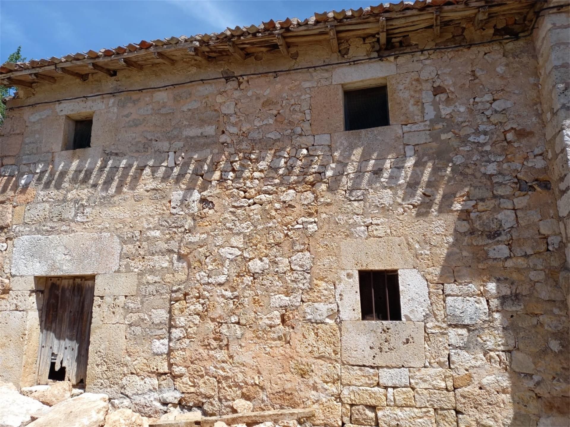 Vista exterior de Casa adosada en venta en Carcedo de Burgos