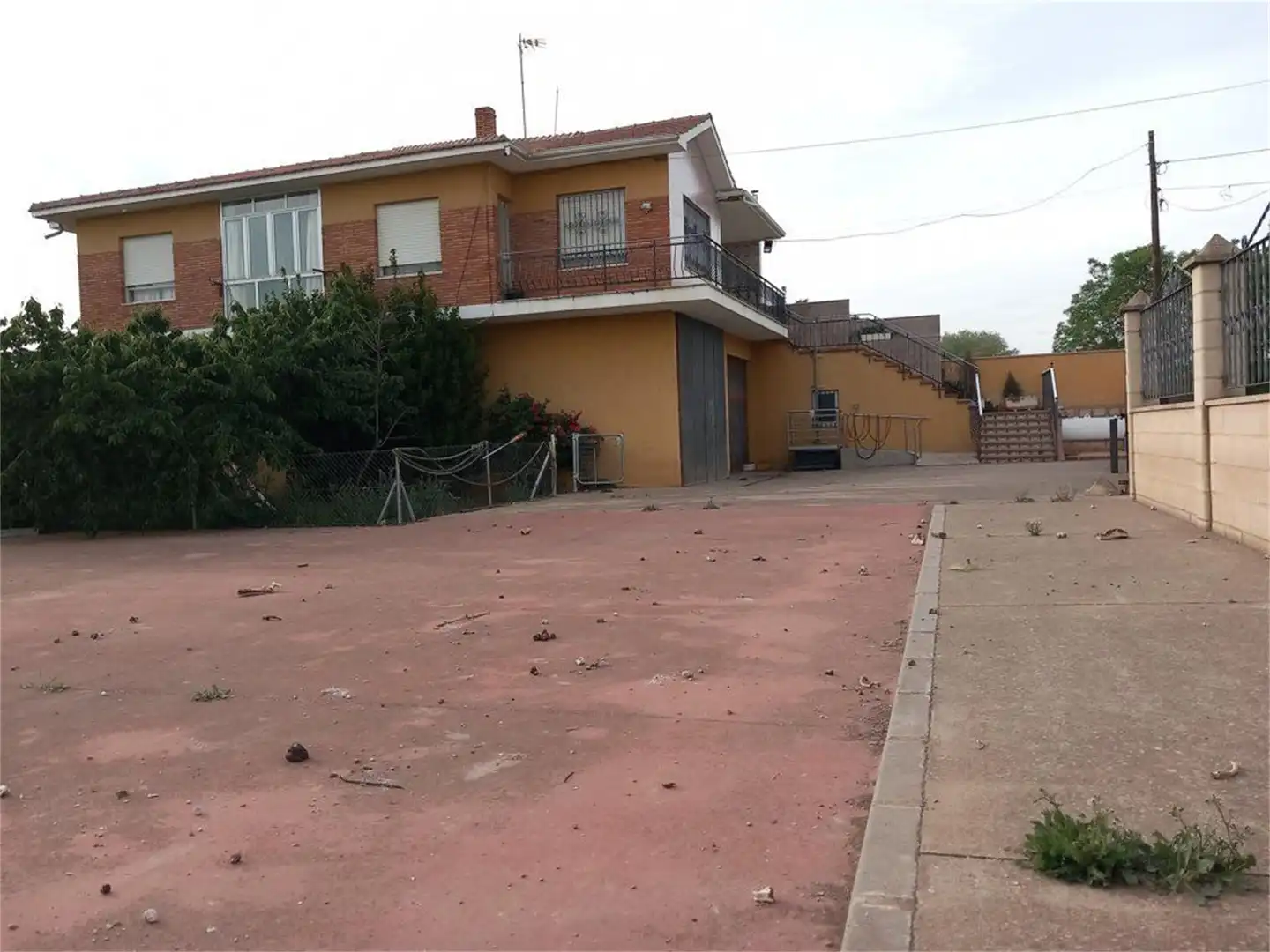 Casa o xalet en venda a Calle la Rodera, Villarejo de Órbigo Casa o xalet en venda en Villarejo de Órbigo amb Calefacció, Jardí privat i Terrassa