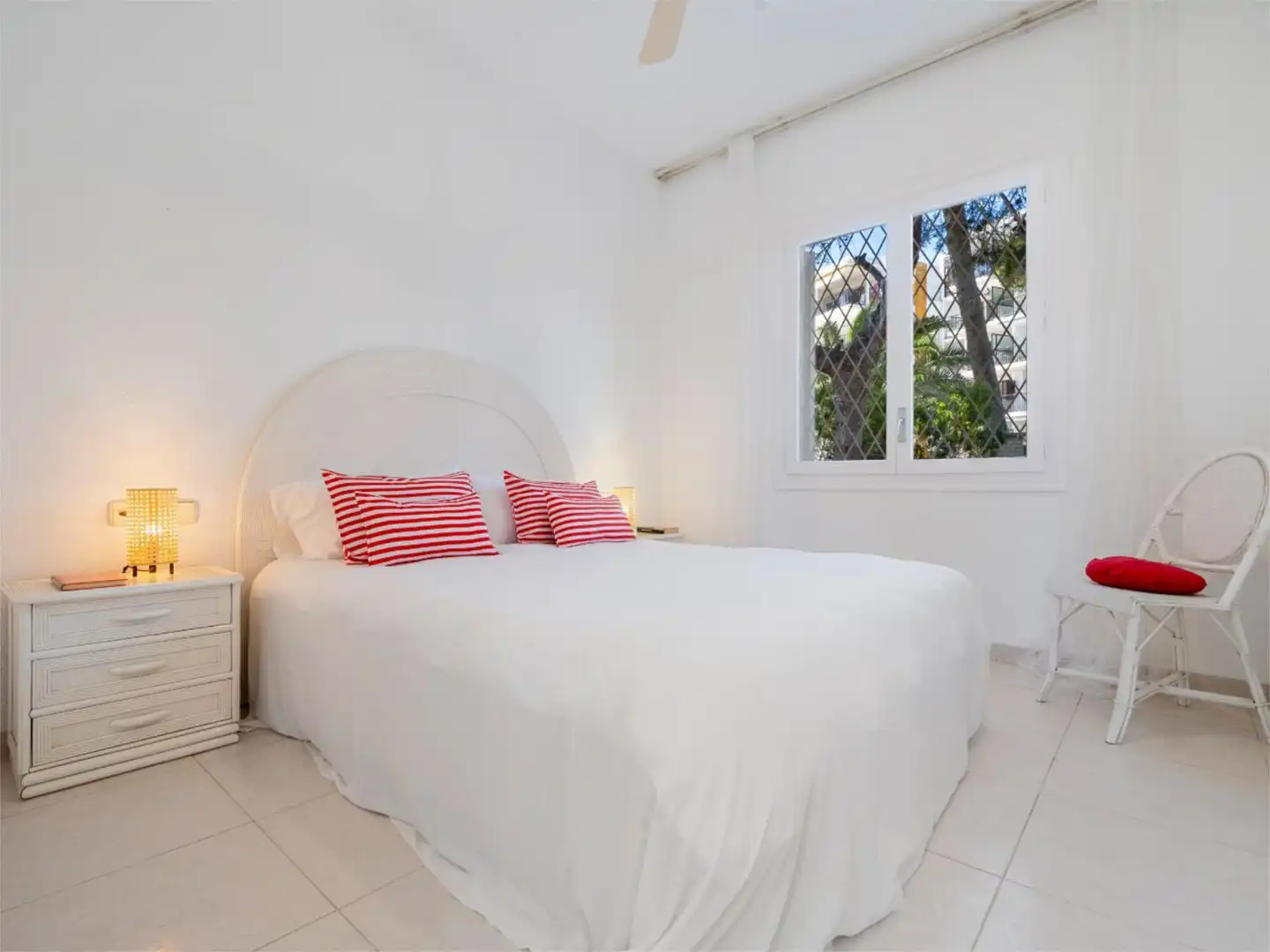 Piso en venta en Carrer del Baró de la Tournelle, 5, Pla de Maset - Cap de Salou Habitación de Piso en venta en Salou con Aire acondicionado, Calefacción y Jardín privado