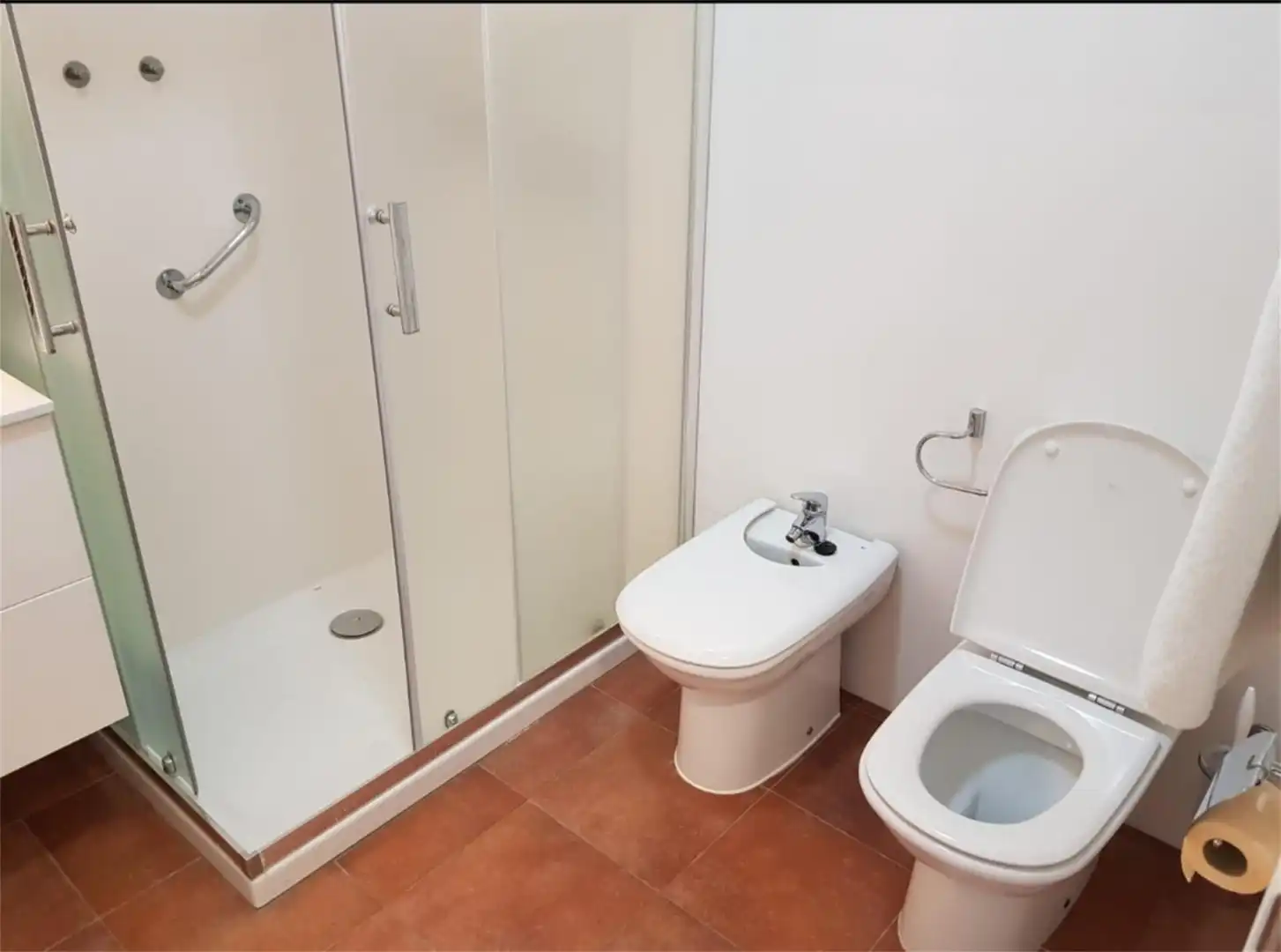 Casa adosada en venta en Carrer Girona, 3, Els Poblets Baño de Casa adosada en venta en Els Poblets con Aire acondicionado, Calefacción y Terraza