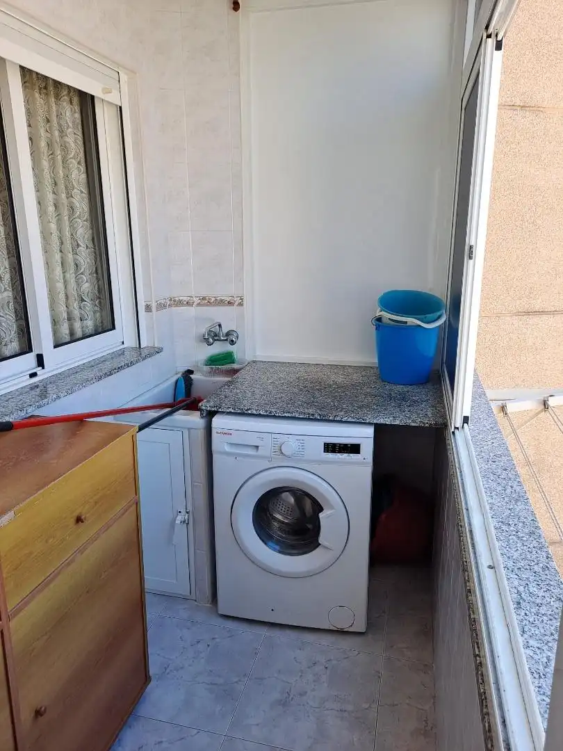 Wohnungen zur Miete in Gran Vía de la Manga, 12, La Manga del Mar Menor Küche von Wohnungen zur Miete in La Manga del Mar Menor mit Terrasse